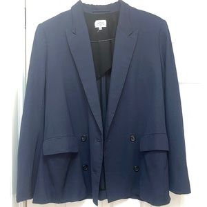Wilfred Navy Blazer - sz 8 Aritzia